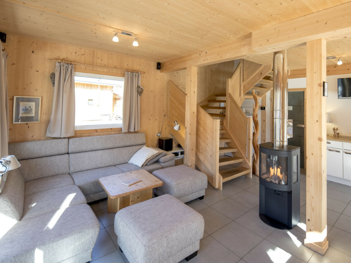 Chalet Chalet # 37 mit 4 Schlafzimmer Sauna & Whirlpool