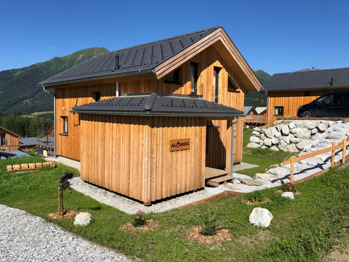 Chalet Superior Ferienhaus # 55 mit IR-Sauna - Outdoor photo 3