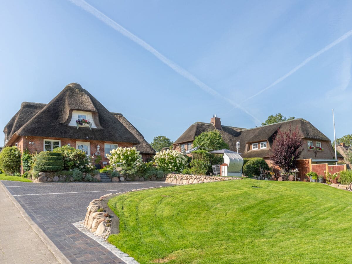 Holiday house "The second home" ... thatched