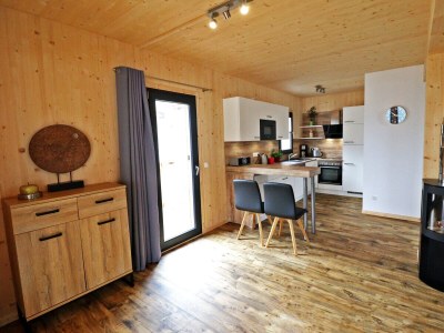 Chalet Superior Ferienhaus # 63 mit IR-Sauna & Whirlwanne - Features photo 11