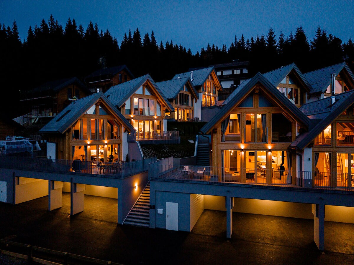 Chalet Chalet # RFL005 mit 2 Schlafzimmern und Sauna