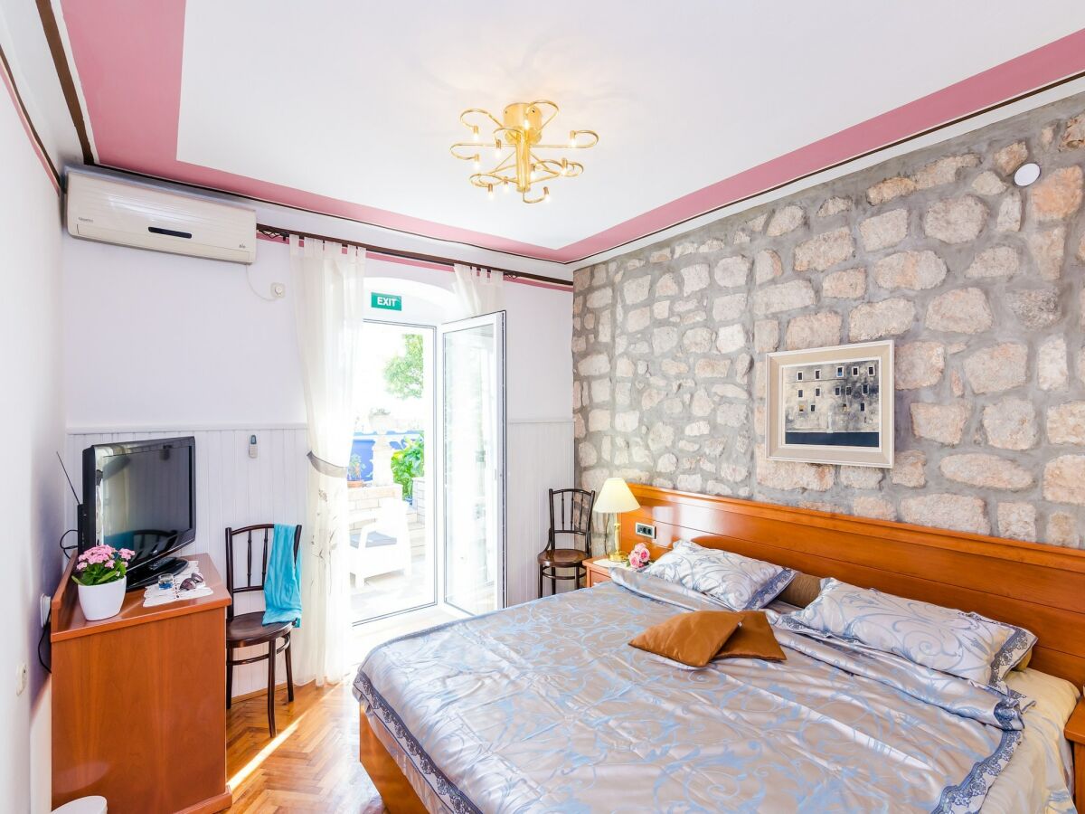 Apartment Apartments Nicol - One-Bedroom Apartment with Terrace - Features photo 5