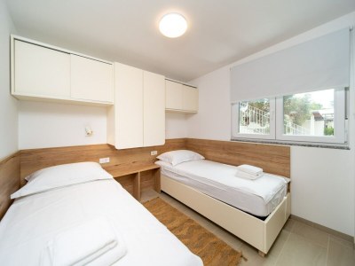 Apartment Apartments Arti Homes Rab Banjol - Two Bedroom Apartment With Terrace (Arti 2) - Features photo 9