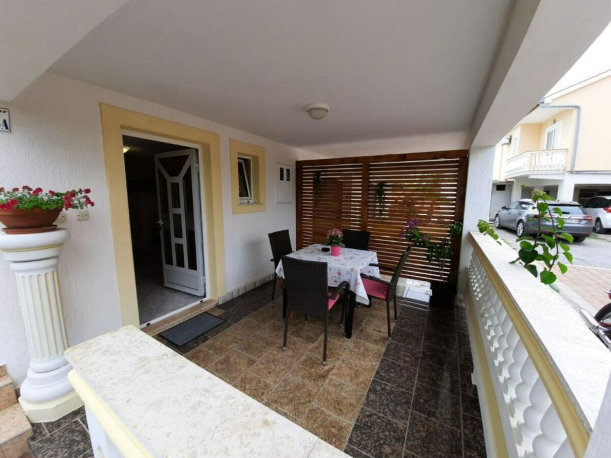 Apartment One Bedroom Apartment With Terrace (A1)