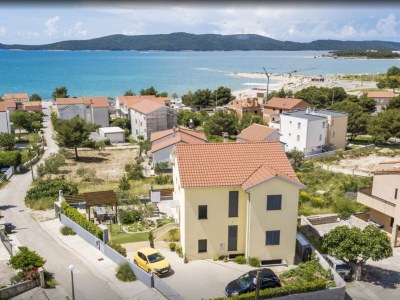 Apartment Two Bedroom Apartment with Balcony and Sea View (Roza) (A1) - Outdoor photo 8