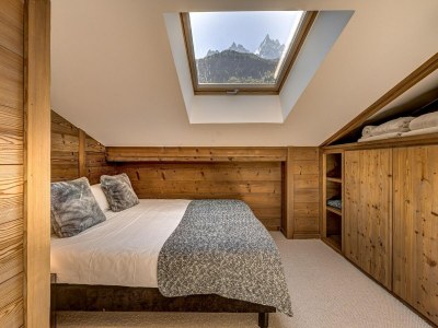 Chalet Spacious Family Chalet in Chamonix - Features photo 27