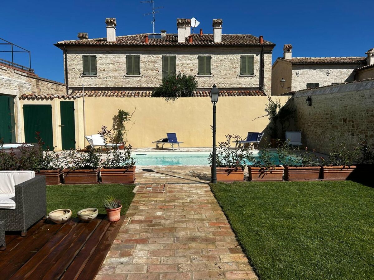 Apartment Ferienwohnung in Pesaro mit Swimmingpool