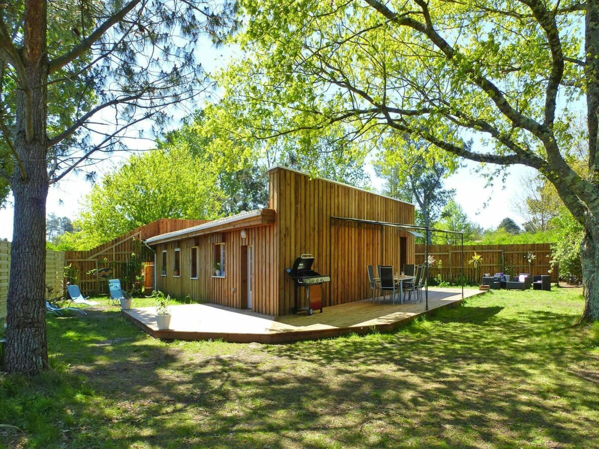 Holiday house Komfortables Holzchalet,  Le Porge