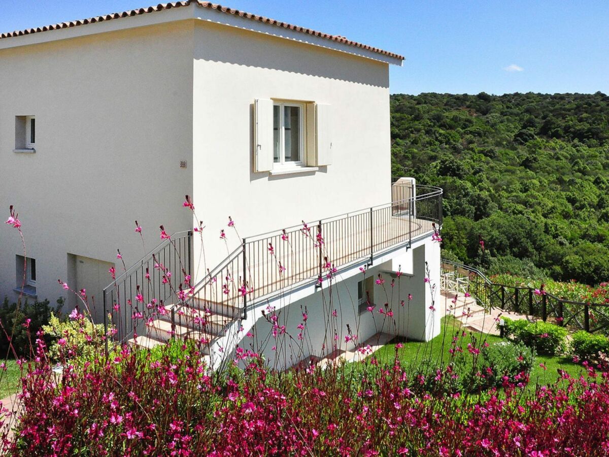 Holiday park Apartment in Golfo Aranci with terrace - Outdoor photo 3