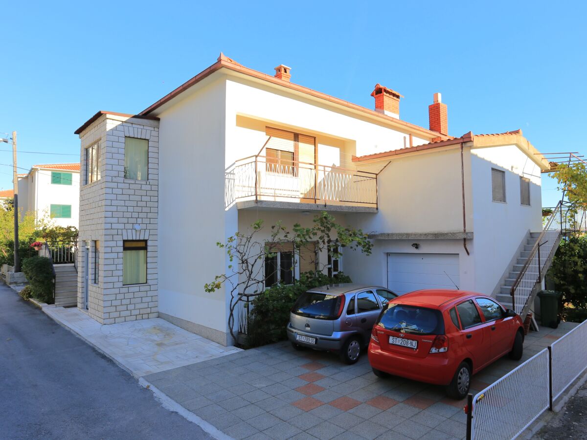 Apartment Two bedroom apartment with terrace and sea view Seget Donji, Trogir A-2029-a - Outdoor photo 4