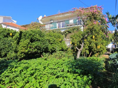 Apartment Two bedroom apartment with terrace and sea view Seget Donji, Trogir A-2029-b - Outdoor photo 10