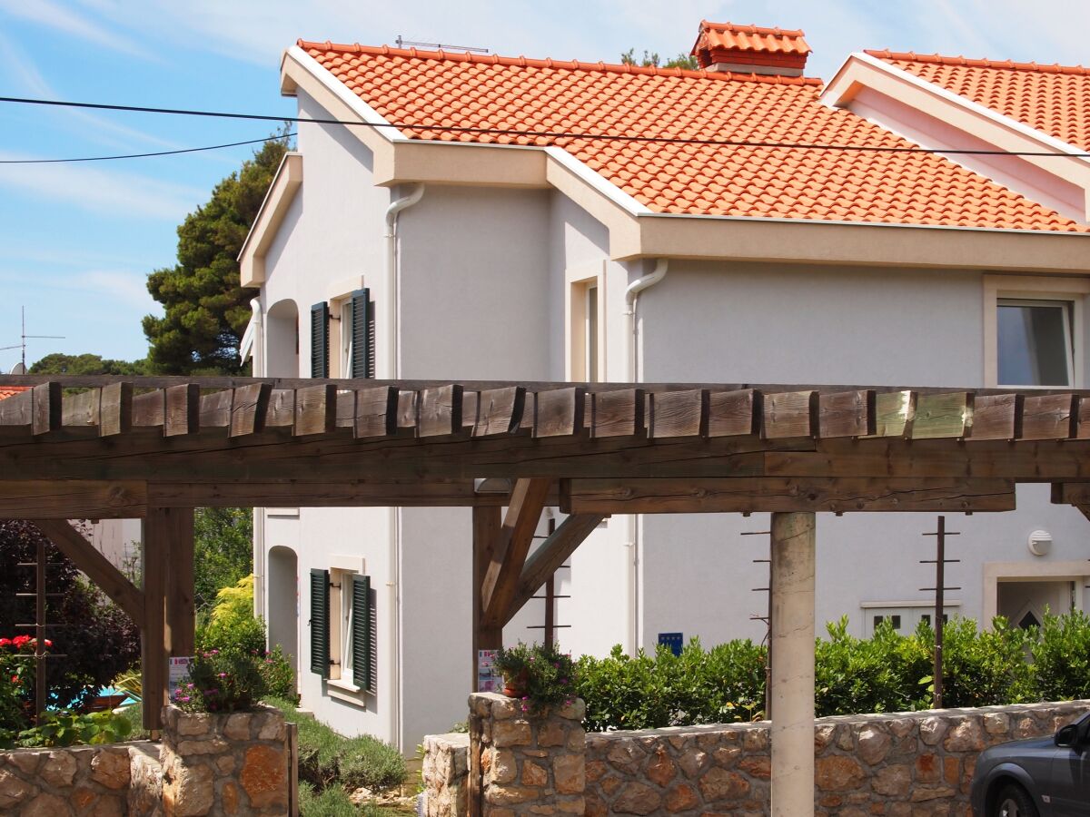 Apartment One bedroom apartment with terrace Banjol, Rab A-3215-a - Outdoor photo 4