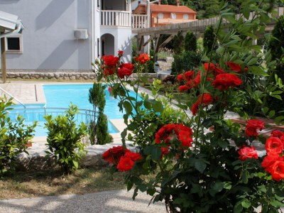 Apartment Two bedroom apartment with terrace and sea view Palit, Rab A-3212-c - Outdoor photo 12