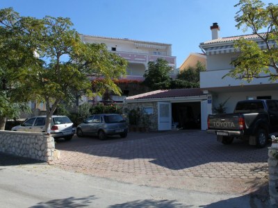 Apartment One bedroom apartment near beach Kustići, Pag A-9360-a - Outdoor photo 14
