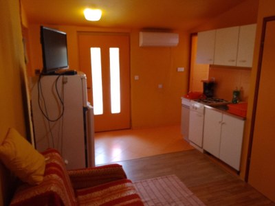 Apartment Three bedroom apartment with terrace Veli Lošinj, Lošinj A-11495-b - Outdoor photo 8