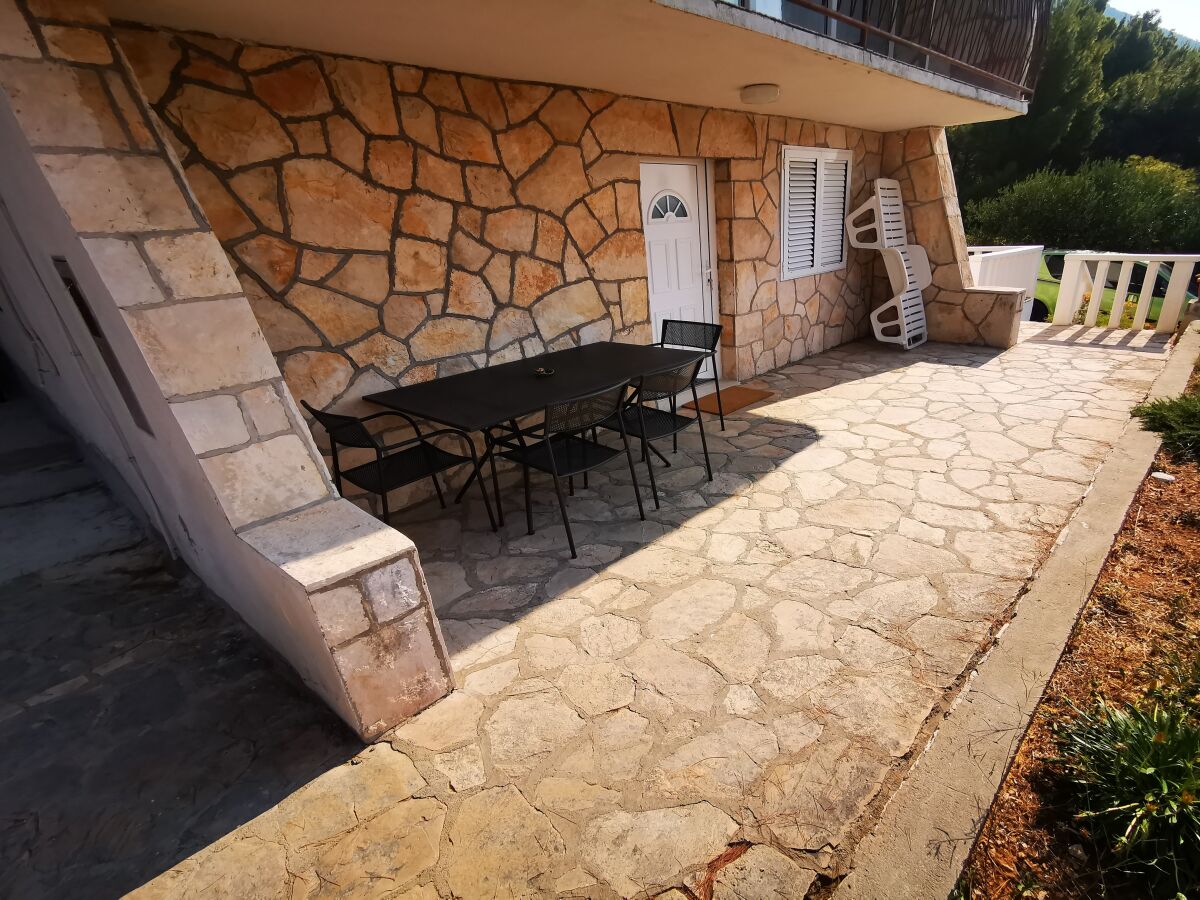 Apartment Two bedroom apartment with terrace Ivan Dolac, Hvar A-16340-a