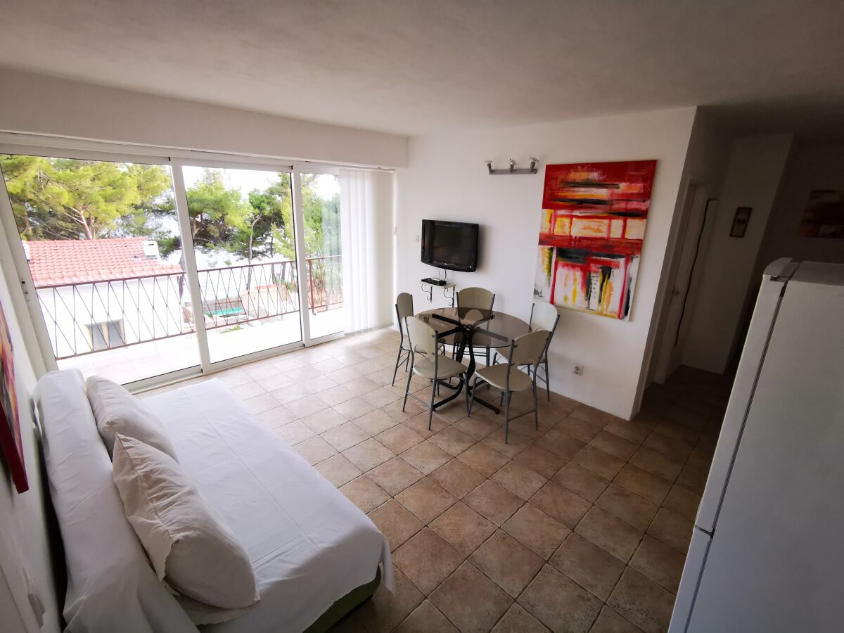 Apartment Two bedroom apartment with terrace and sea view Ivan Dolac, Hvar A-16340-b - Outdoor photo 5
