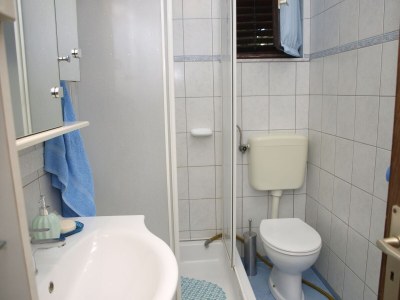 Apartment Two bedroom apartment with terrace Vir - Kozjak, Vir A-16734-a - Outdoor photo 11