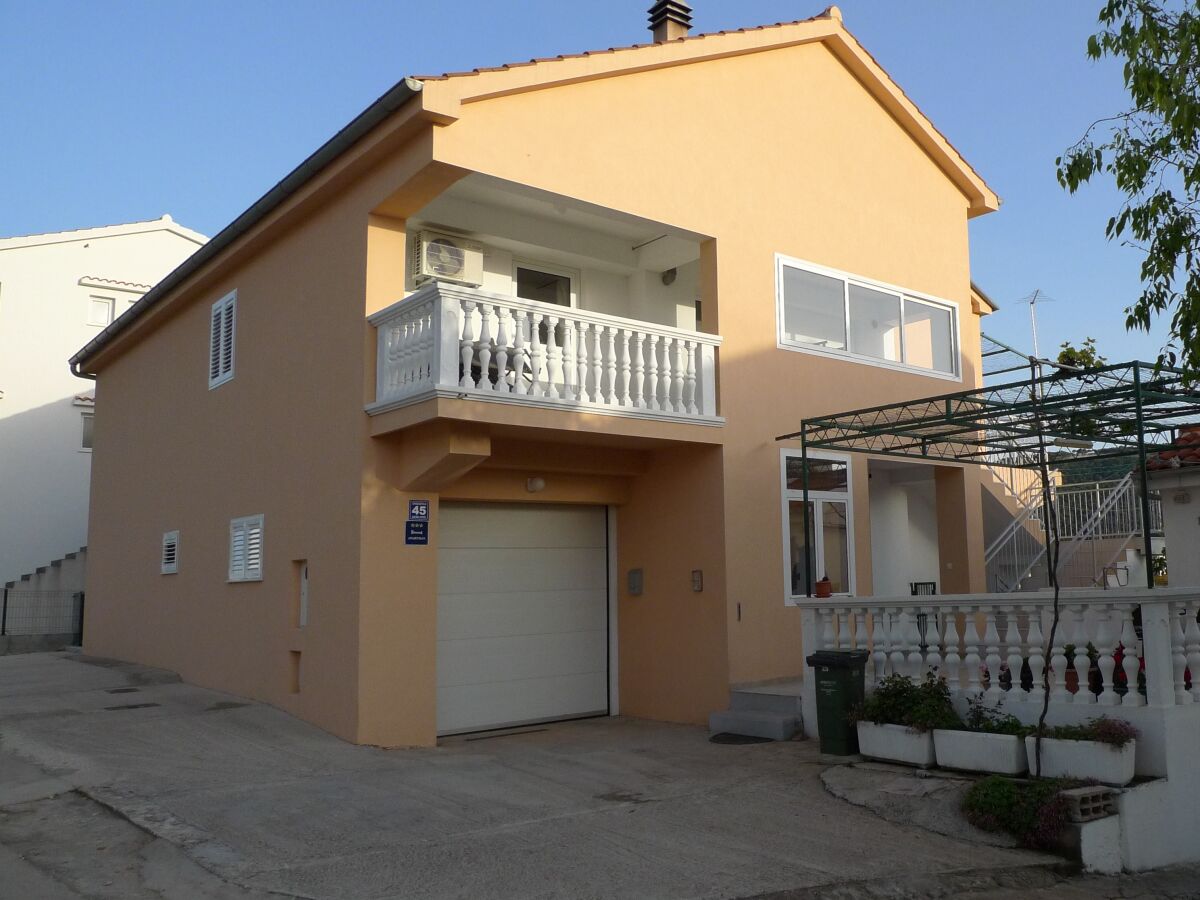 Apartment Studio flat with terrace and sea view Grebaštica, Šibenik AS-13978-a - Outdoor photo 2