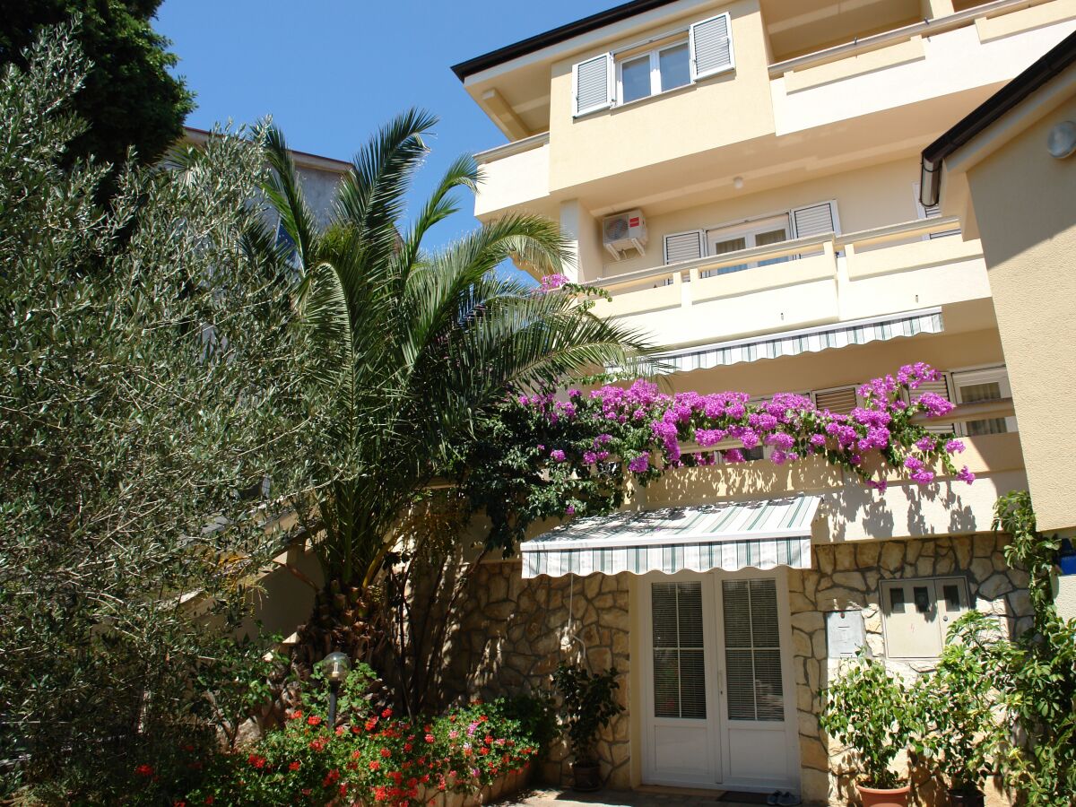 Apartment Two bedroom apartment with terrace and sea view Mandre, Pag A-18748-d - Outdoor photo 3