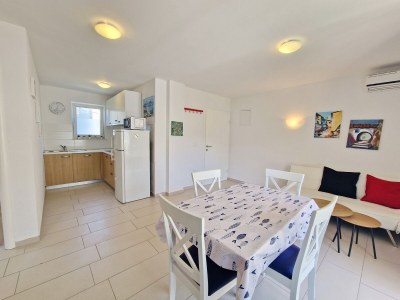 Apartment Two bedroom apartment with balcony Baška, Krk A-19206-a - Outdoor photo 8