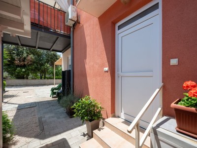 Apartment Two bedroom apartment with terrace Zaton, Zadar A-24003-b - Outdoor photo 9