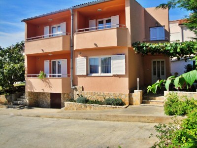 Apartment Two bedroom apartment with terrace and sea view Čižići, Krk A-25023-a in Cizici - Apartment