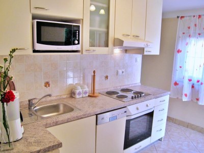 Apartment Two bedroom apartment with terrace and sea view Čižići, Krk A-25023-a - Outdoor photo 13