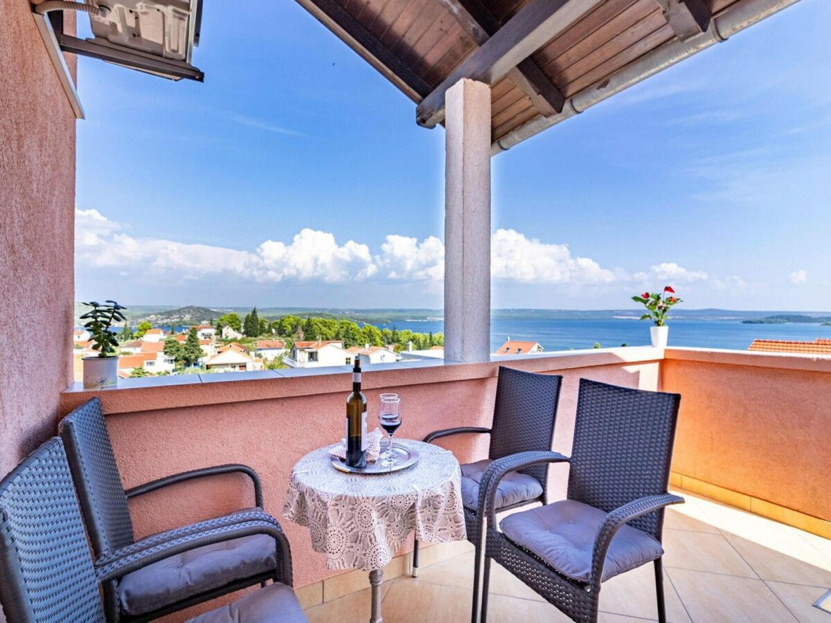 Holiday park Wohnung in Bilice nahe Krka Nationalpark