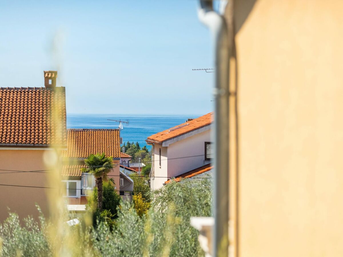 Apartment Apartment in Porec near the Sea and Beaches - Outdoor photo 5