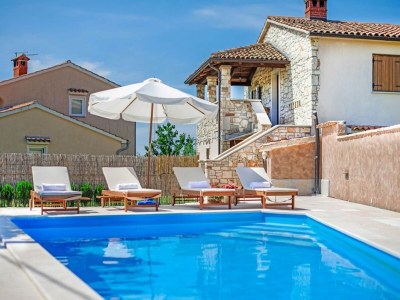 Holiday house Charming holiday home with garden - Outdoor photo 6