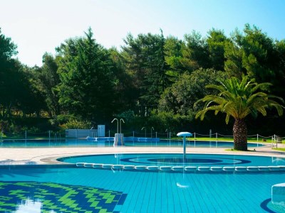 Holiday park Chalet w/ Terrace & Pool - Outdoor photo 24