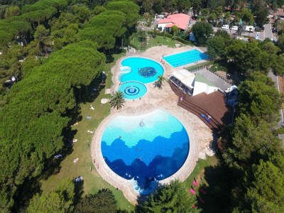 Holiday park Schattiger Rückzugsort am Strand in Cellole - Holiday park