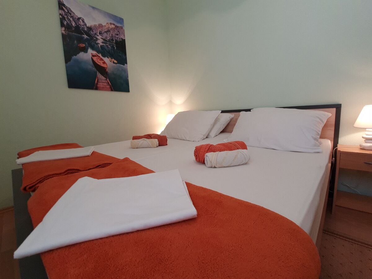 Apartment One bedroom apartment with terrace Vir A-20723-a