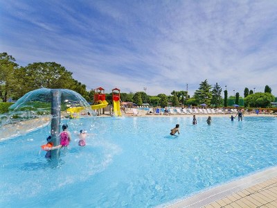 Holiday park Caravan park Del Garda Village, Peschiera-formerly TUI Ferienhaus - Outdoor photo 15