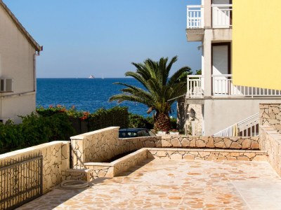 Apartment Three bedroom apartment near beach Zečevo Rtić, Rogoznica A-11869-a - Outdoor photo 15
