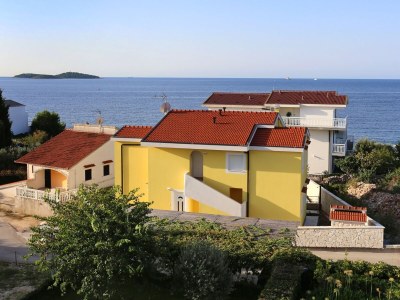 Apartment Two bedroom apartment near beach Zečevo Rtić, Rogoznica A-11869-c - Outdoor photo 6