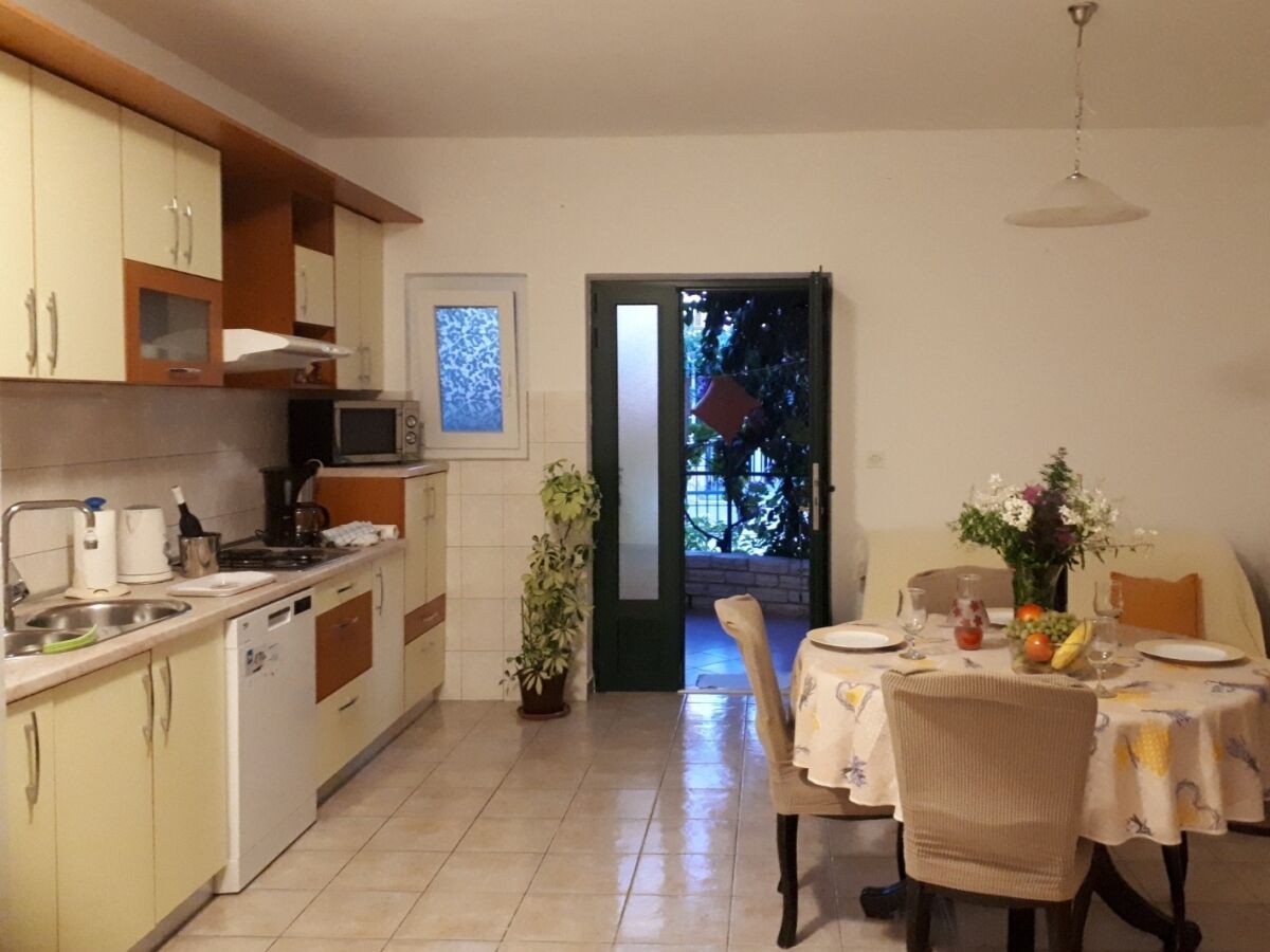 Apartment Three bedroom apartment with terrace Vodice A-24737-a