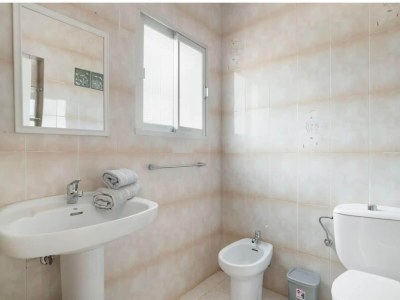 Apartment Family Stay in Conil with a swimming pool - Features photo 18