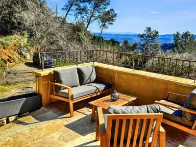 Holiday house Maison du Rocher in Cotignac - Holiday house