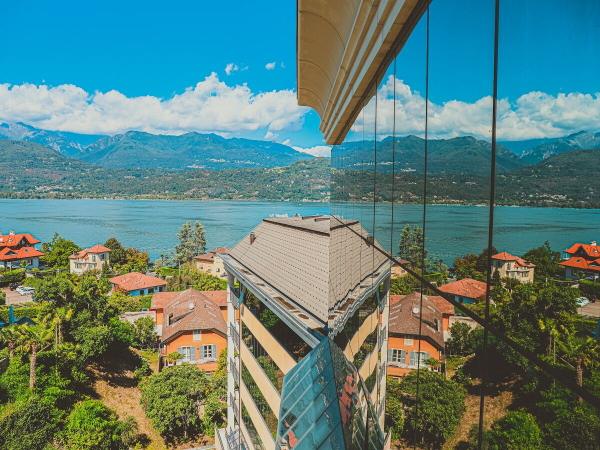 Holiday park Residence Carl & Do in Baveno - Outdoor photo 5
