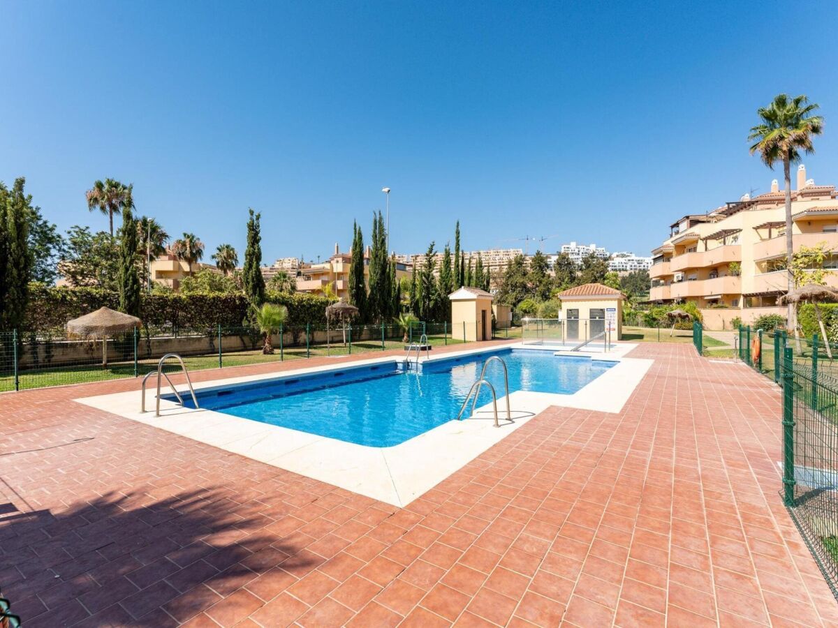 Apartment Charming apartment near centre of La Cala - Outdoor photo 4