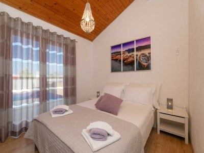 Villa 4 bedroom villa with swimming pool - Features photo 28