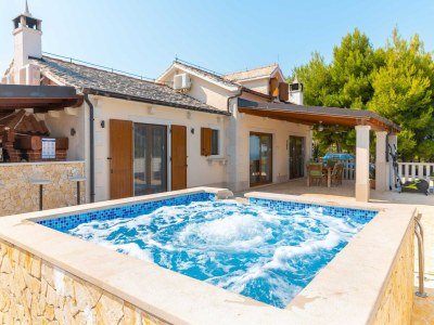 Villa 4 bedroom villa with swimming pool - Outdoor photo 38
