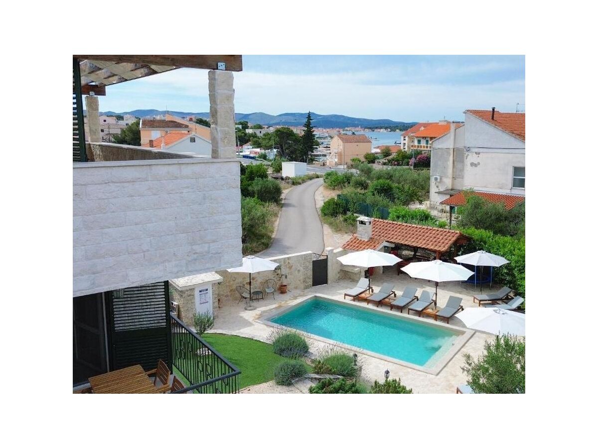 Apartment Two bedroom apartment with balcony and sea view Brodarica, Šibenik A-25027-c - Outdoor photo 5