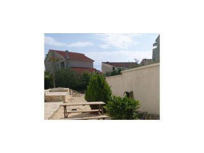 Apartment Two bedroom apartment with balcony and sea view Brodarica, Šibenik A-25027-c - Outdoor photo 9