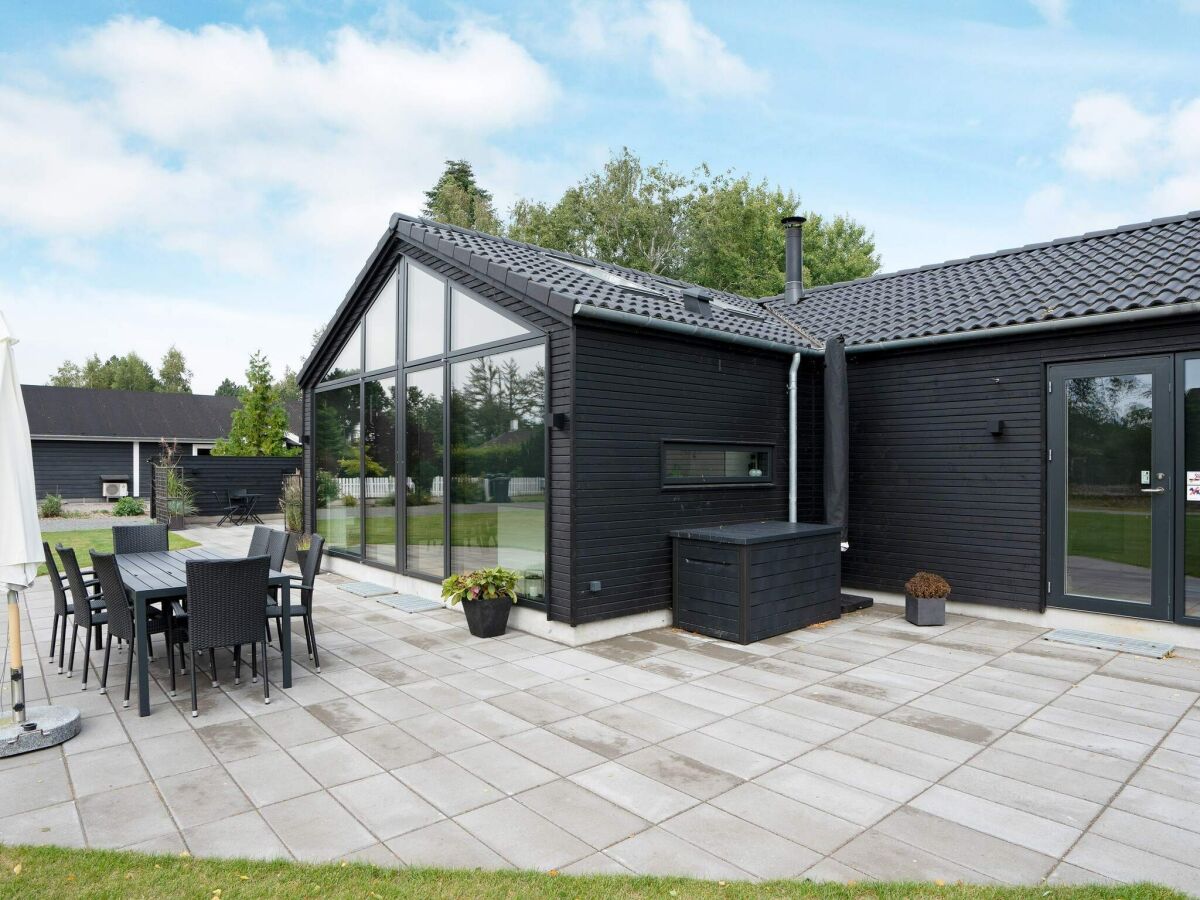 Holiday house 5 Sterne Ferienhaus in Idestrup - Outdoor photo 4