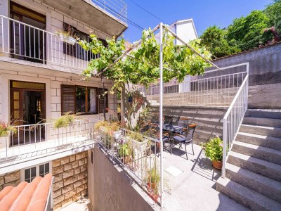 Apartment Apartments Stella - Three-Bedroom Apartment with Balcony and Terrace - Outdoor photo 8