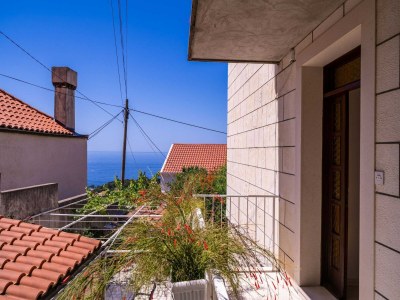 Apartment Apartments Stella - Three-Bedroom Apartment with Balcony and Terrace - Outdoor photo 11