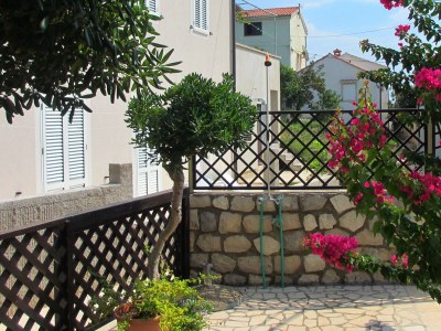 Apartment Two bedroom apartment with terrace Ćunski, Lošinj A-7951-a - Outdoor photo 25